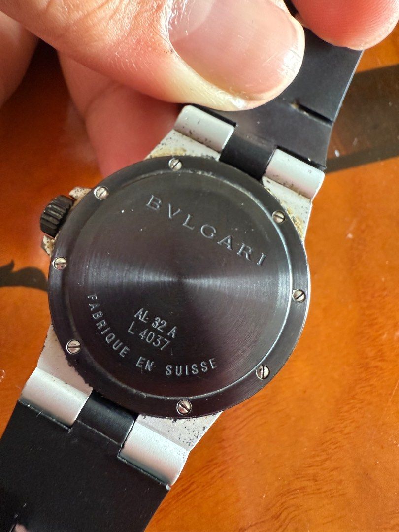 Bvulgari Diagono Watch (Category: Luxury Watches) located in Makati City. Submitted by coolflower.222 (Listing ID 1374729024, Image 3). Description: Bvulgari Diagono Watch Guaranteed Authentic 10/10 Intact Working Open for meet up! Watch only.