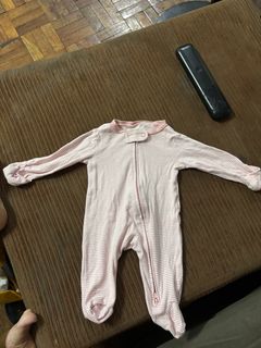 (Category: ) located in . Submitted by ruthy1513 (Listing ID 1374857414, Image 1). Description: .