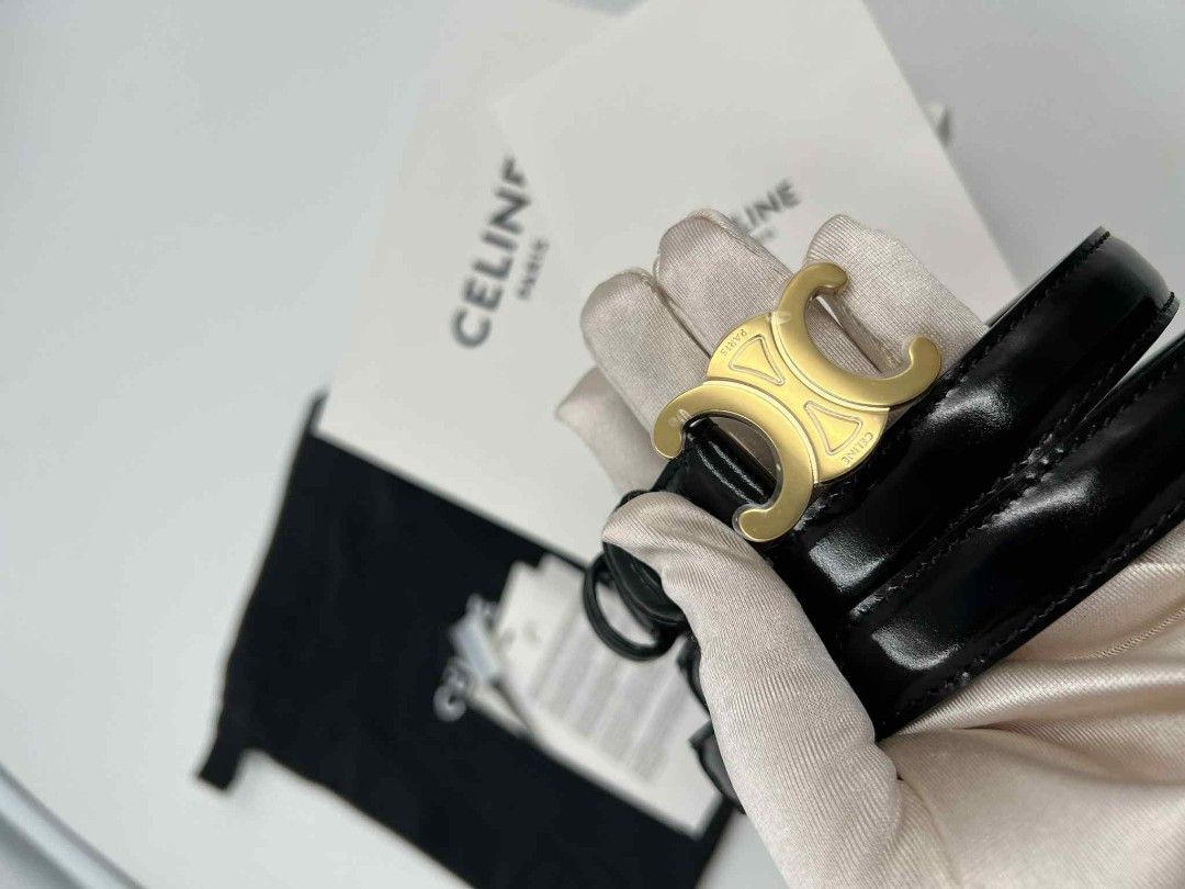 Celine 85cm (Category: Luxury Accessories) located in Iba. Submitted by selector_items (Listing ID 1374848410, Image 3). Description: Authentic Japan source.