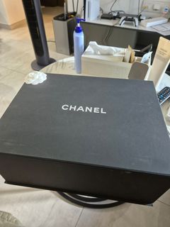 (Category: ) located in . Submitted by exclusive.x.starbuy (Listing ID 1374762122, Image 1). Description: .