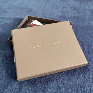（分類：）位於 。 由 karantc 提交（商品編號 1374773443，圖片 1）。簡介： 。