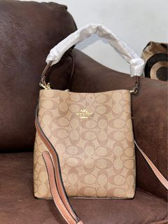 (Kategori: ) berada di . Dikirim oleh putreee (ID iklan 1374743992, Gambar 1). Deskripsi: .
