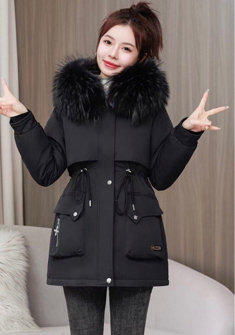Down jacket (Category: Coats, Jackets and Outerwear) located in Singapore. Submitted by Joyce (Listing ID 1374749759, Image 2). Description: Worn once only. Bought here: 【淘宝】152+人已复购 https://e.tb.cn/h.hYMI3keN7lMc02y?tk=grtxVsIfc2g HU071 「内胆可拆卸派克服女棉服中长款冬季外套加厚韩版宽松棉衣毛领棉袄」 点击链接直接打开 或者 淘宝搜索直接打开.
