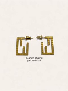 (Category: ) located in . Submitted by dluxetribute (Listing ID 1374769773, Image 1). Description: .