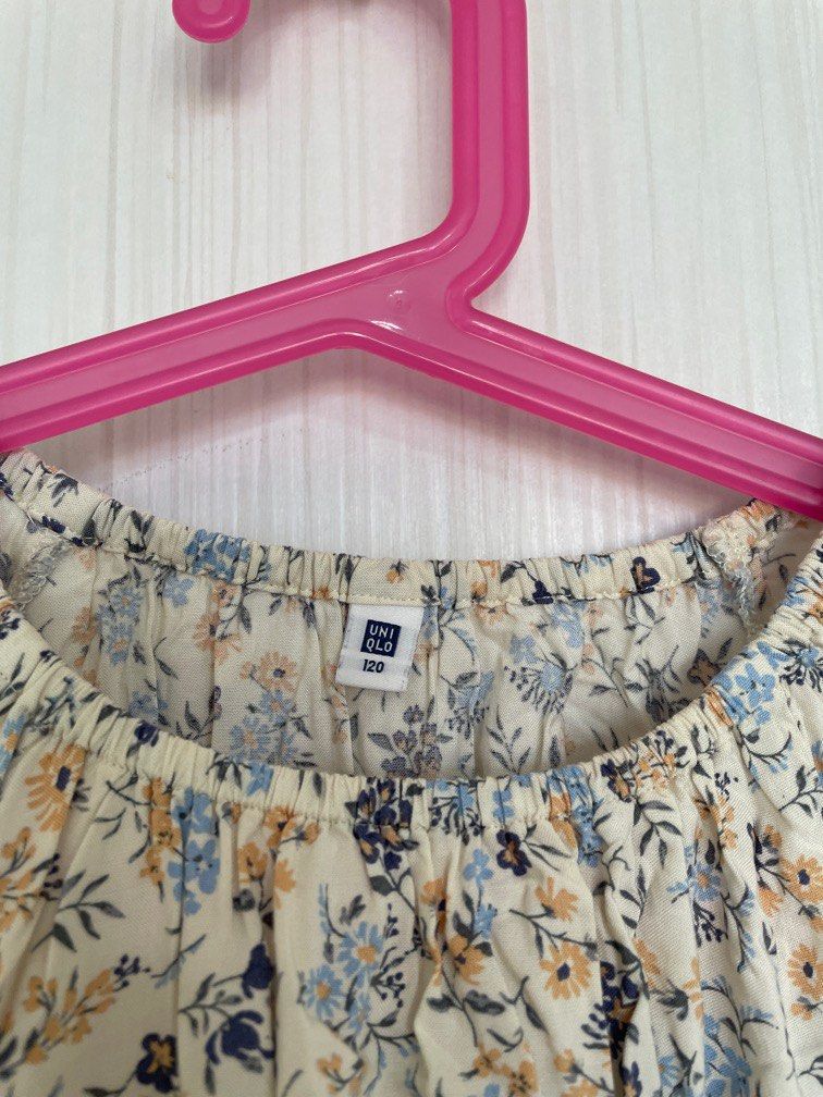Floral Dress (Category: Babies & Kids Fashion) located in Singapore. Submitted by kangaroo_mummy (Listing ID 1374775034, Image 2). Description: .