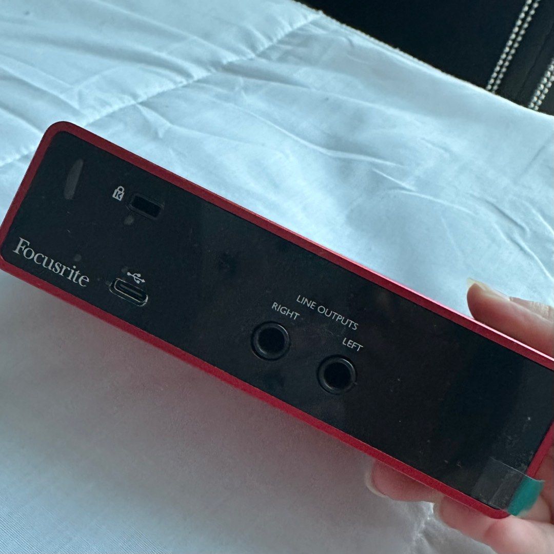 focusrite scarlett solo 3rd gen (Category: Other Audio Equipment) located in Singapore. Submitted by yuikui (Listing ID 1374786739, Image 2). Description: preloved, very well taken care of and protective plastic is still on!! if buying please take care of her i'll miss her. LOL audio interface mixer mixing .