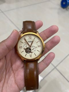(Category: ) located in . Submitted by farhanah94 (Listing ID 1374808629, Image 1). Description: .