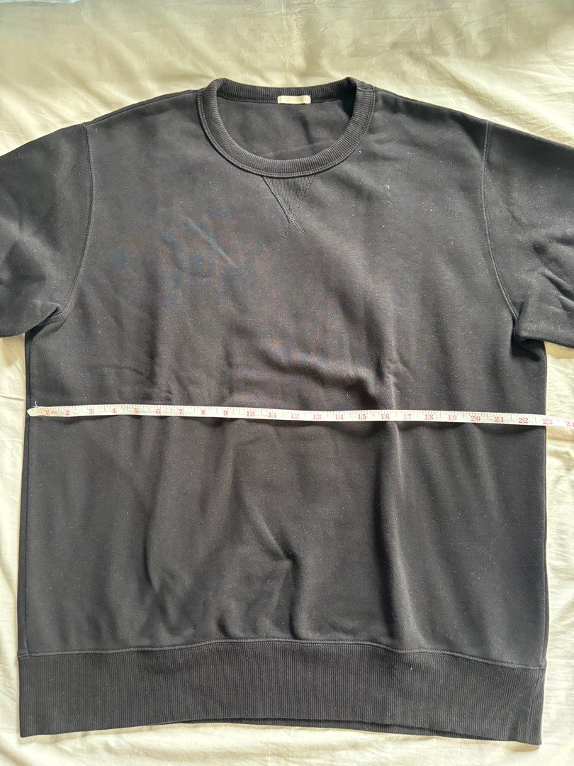 GU Sweatshirt (As Pack) (Size XL) (Category: Hoodies) located in Los Banos. Submitted by declutterlistt (Listing ID 1374702647, Image 3). Description: Selling my GU Crewneck Sweater (AS PACK) - Size XL - See pics for measurements - No issues / Just dust due to prolonged storage - Great for light use or layering during winter / very versatile - RFS: Updating my wardrobe .