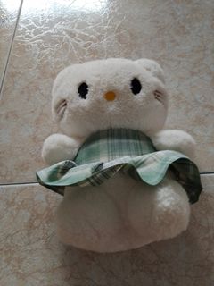 (Category: ) located in . Submitted by lovlypets (Listing ID 1374751735, Image 1). Description: .