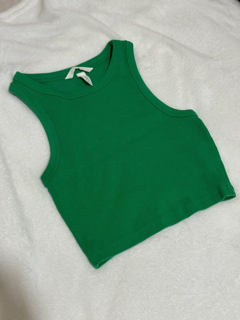 H&M top (Category: Blouses) located in Manila. Submitted by hstff (Listing ID 1374774928, Image 1). Description: .