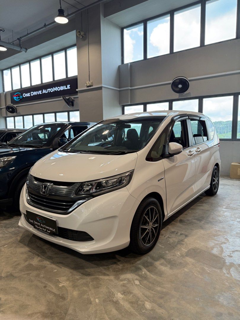 Honda Freed 1.5 G (A)62886405488770110