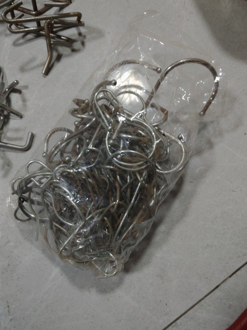Hooks64885048105731111