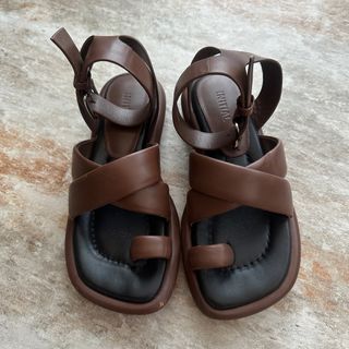 （分類：）位於 。 由 mr_bananaaa 提交（商品編號 1374772868，圖片 1）。簡介： 。