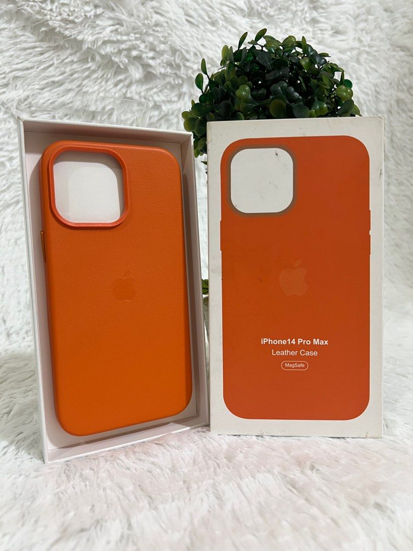 iPhone 14 Pro Max Magsafe Leather Case (Category: Cases & Sleeves) located in Manila. Submitted by mercedgret74092 (Listing ID 1374705318, Image 3). Description: Pm me.