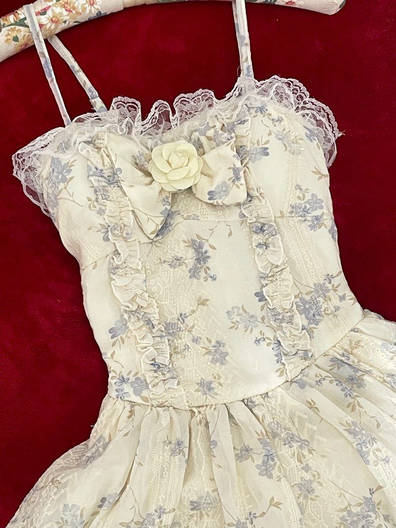 Justfab coquette dress (Category: Dresses) located in Quezon City. Submitted by blueeeming (Listing ID 1374735542, Image 2). Description: XS-M very pretty in person 🎀.