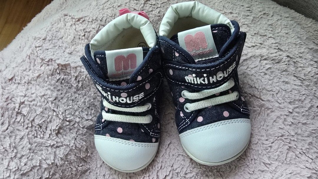 Kid's shoes - Miki House (bought from Japan) (Category: Babies & Kids Fashion) located in Singapore. Submitted by BabyCare (Listing ID 1374786054, Image 1). Description: As shown in the photos. Size: 13.5 Self collection plse..