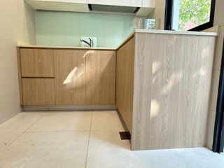 (Category: ) located in . Submitted by vinlyworkz_pte_ltd (Listing ID 1374709364, Image 1). Description: .