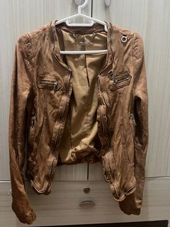 (Category: ) located in . Submitted by prettygirl.mnl (Listing ID 1374846287, Image 1). Description: .
