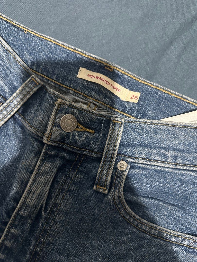 Levis High Waisted Taper (Category: Jeans) located in Iloilo. Submitted by sammanthaaa (Listing ID 1374853028, Image 3). Description: Like new. Seldom used high waisted taper Levis Size 26 Can pass as mom jeans.