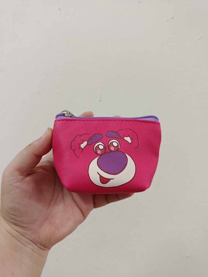 LOTSO POUCH (Category: Purses & Pouches) located in Kajang. Submitted by ayuiza (Listing ID 1374803421, Image 1). Description: 📌 RM8 (not include postage) ❌ Item sold are non returnable / exchangeable.