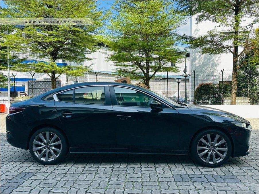 Mazda 3 Sedan Mild Hybrid 1.5 Elegance (A)62887424600321112