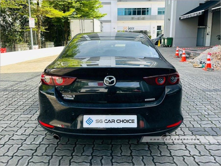 Mazda 3 Sedan Mild Hybrid 1.5 Elegance (A)62887424600321113
