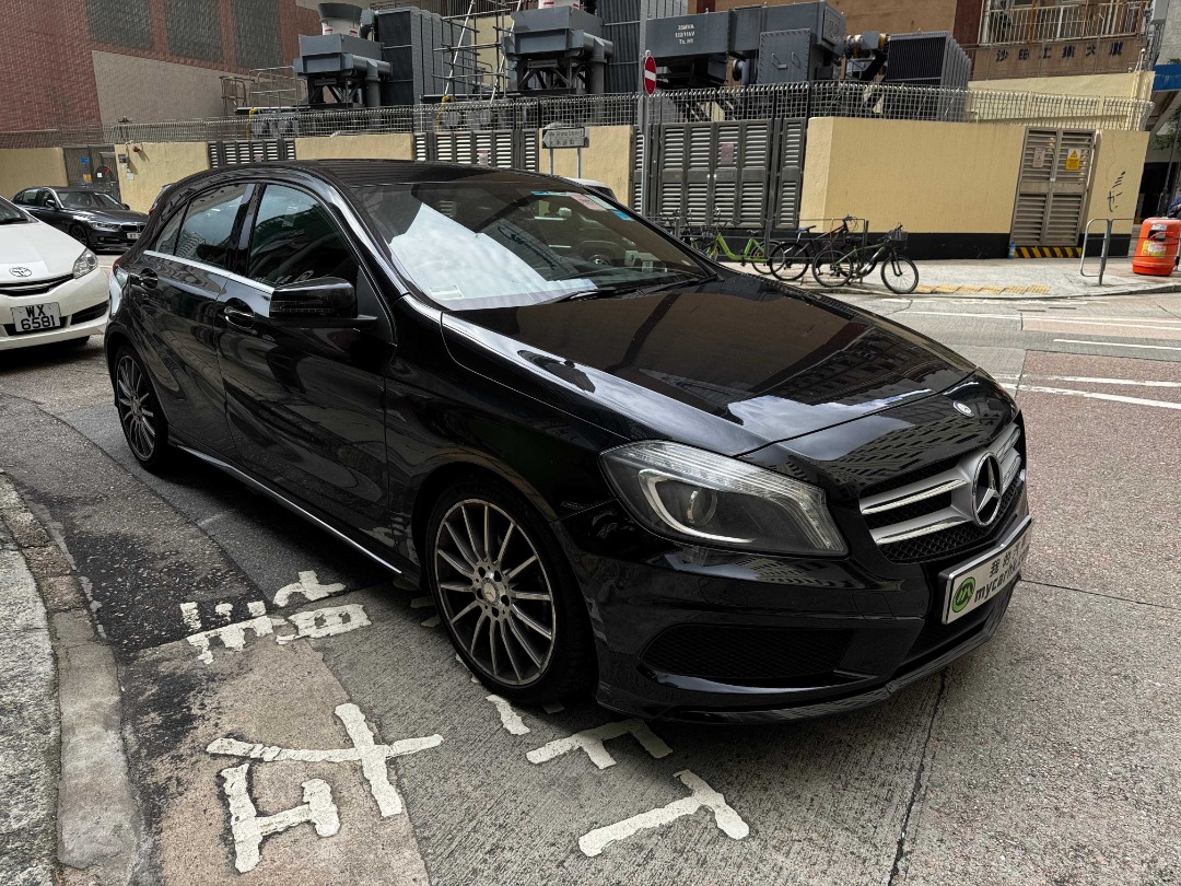 Mercedes-Benz A200 AMG Auto62865873205122111