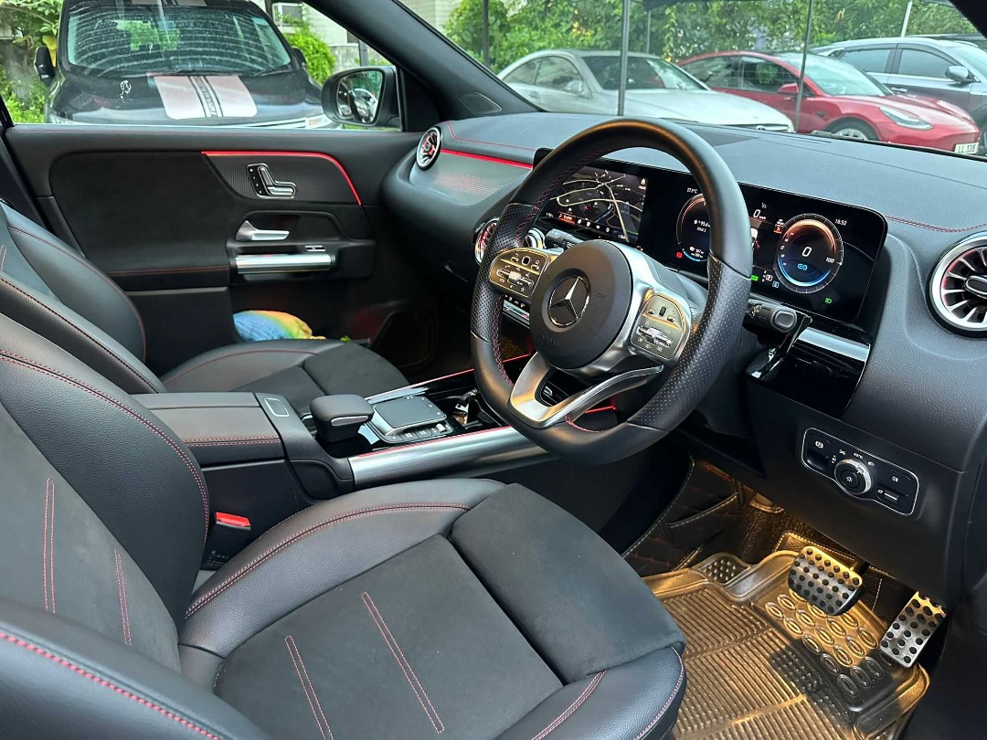 Mercedes-Benz EQA250 AMG Auto62863128349059114