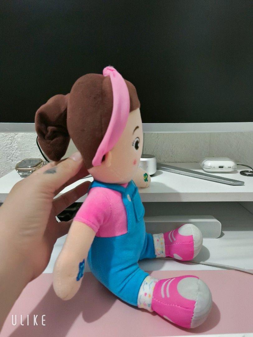 Ms Rachell Sing and talk doll (Category: Kids Toys) located in Angeles City. Submitted by kinadi051390 (Listing ID 1374772423, Image 3). Description: .