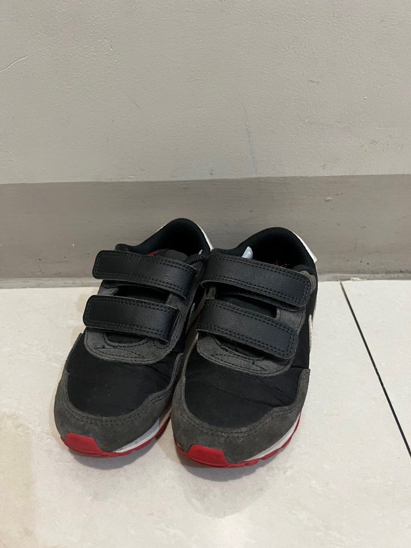 Nike MD Valiant kids 11C (Category: Babies & Kids Fashion) located in Cebu City. Submitted by mamaandbebe (Listing ID 1374827472, Image 2). Description: .