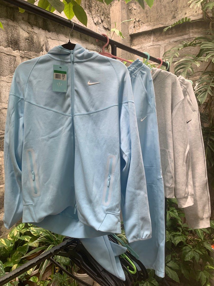 Nocta C Nike Tech fleece (Category: Activewear) located in Manila. Submitted by dendenocil51476 (Listing ID 1374862513, Image 1). Description: Nocta X Nike Tech Fleece Size: XL Brand new Rfs: Need cash.