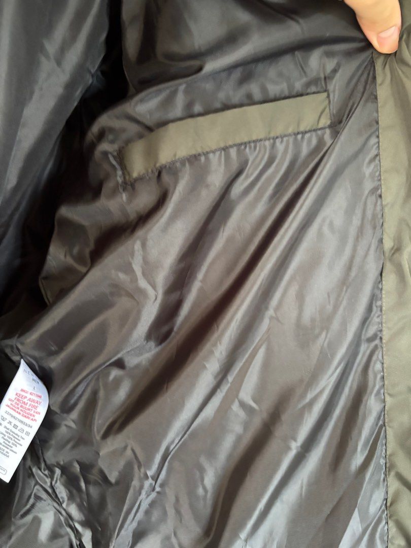 Olive Puffer Jacket (Mens L) (Category: Coats, Jackets and Outerwear) located in Los Banos. Submitted by declutterlistt (Listing ID 1374699530, Image 3). Description: Selling my Olive Puffer Jacket - Bought online from ASOS / Brand is called new look - Size Large - No issues / Smooth Zipper - One internal pocket - RFS: Decluttering - Used it twice / the jacket feels high quality and best for winter trips - Can send measurements and when worn pics