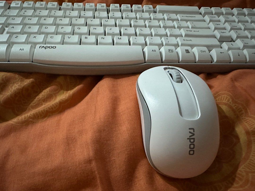 Original Rapoo X1800s (Category: Computer Keyboard) located in General Trias. Submitted by thriftndrift1 (Listing ID 1374828548, Image 3). Description: Rapoo X1800s wireless keyboard White With wireless mouse 2.4G 108 keys 1000DPI, suitable for office, school, and various daily use. .