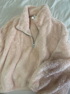 (Category: ) located in . Submitted by kiminsg (Listing ID 1374765539, Image 1). Description: .
