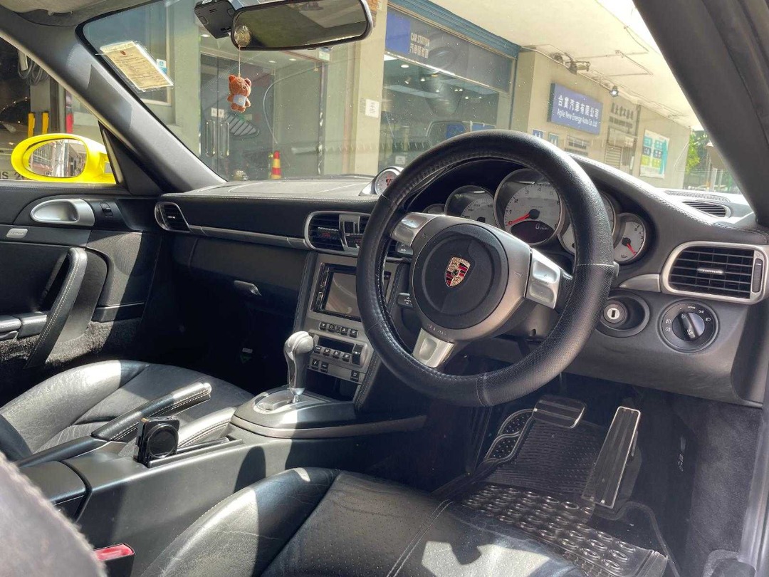 Porsche 911 CARRERA 4S Auto62865873251715113