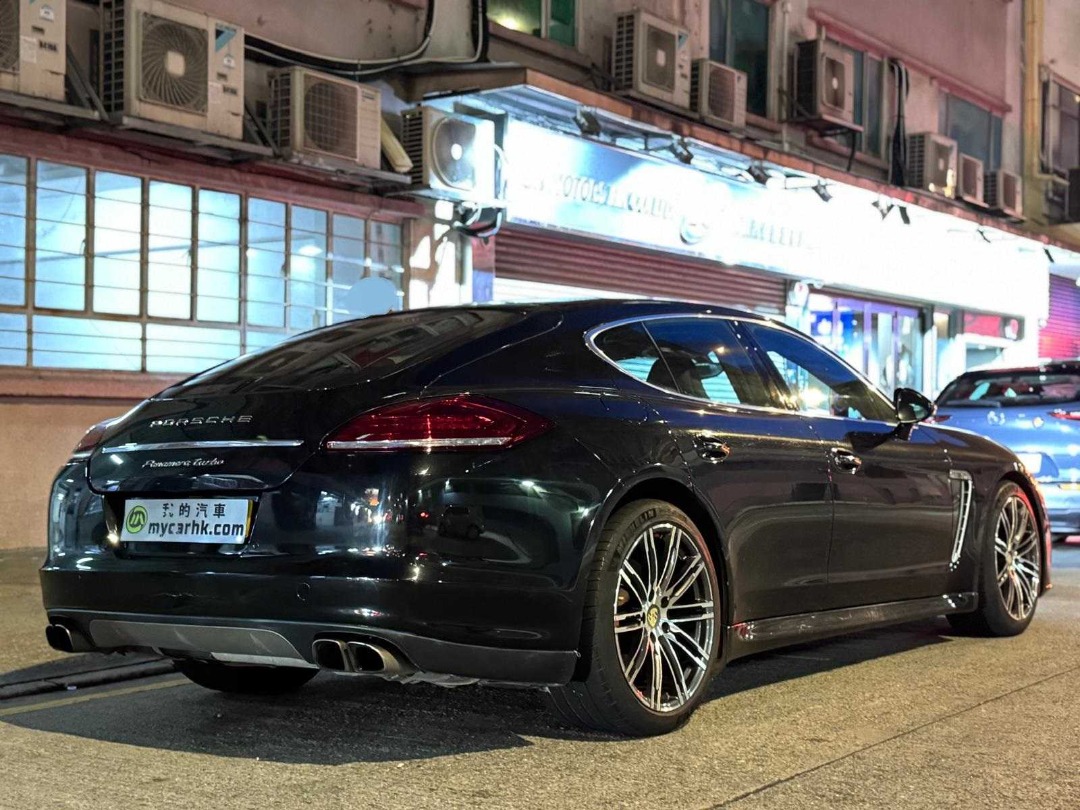 Porsche PANAMERA Turbo S Auto62863127430657113