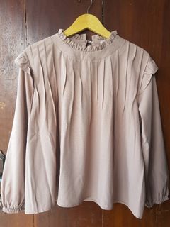 (Kategori: ) berada di . Dikirim oleh _olippp (ID iklan 1374704306, Gambar 1). Deskripsi: .