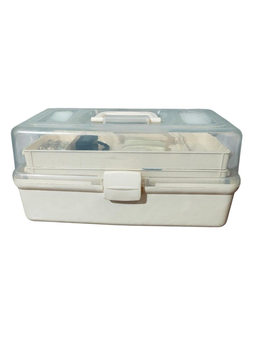 Preloved Tackle Box for Nursing Essentials (Category: Storage Boxes & Baskets) located in Marikina City. Submitted by prelovedbychinnn (Listing ID 1374784831, Image 3). Description: Preloved Tackle Box for Nursing Essentials Brand: Locaupin —Selling my durable and spacious tackle box, previously used to store and organize my nursing paraphernalia during duties. It has multiple compartments and is perfect for keeping tools like scissors, pens, tap