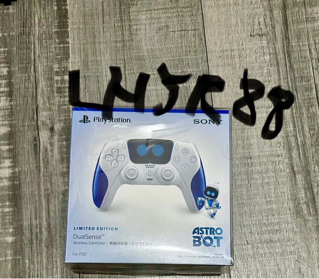 PS5 AstroBot Limited Edition DualSense Controller, Video Gaming, Gaming ...