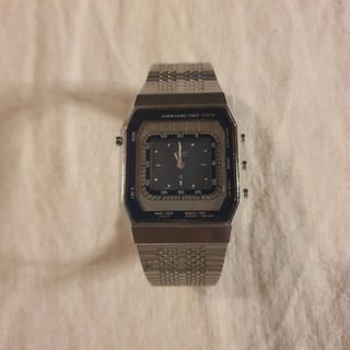 罕有古董 1980 年代卡西歐 4-082311 指針數字石英錶629748254391061115