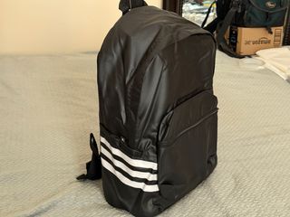 (Category: ) located in . Submitted by uaegoods (Listing ID 1374760014, Image 1). Description: .