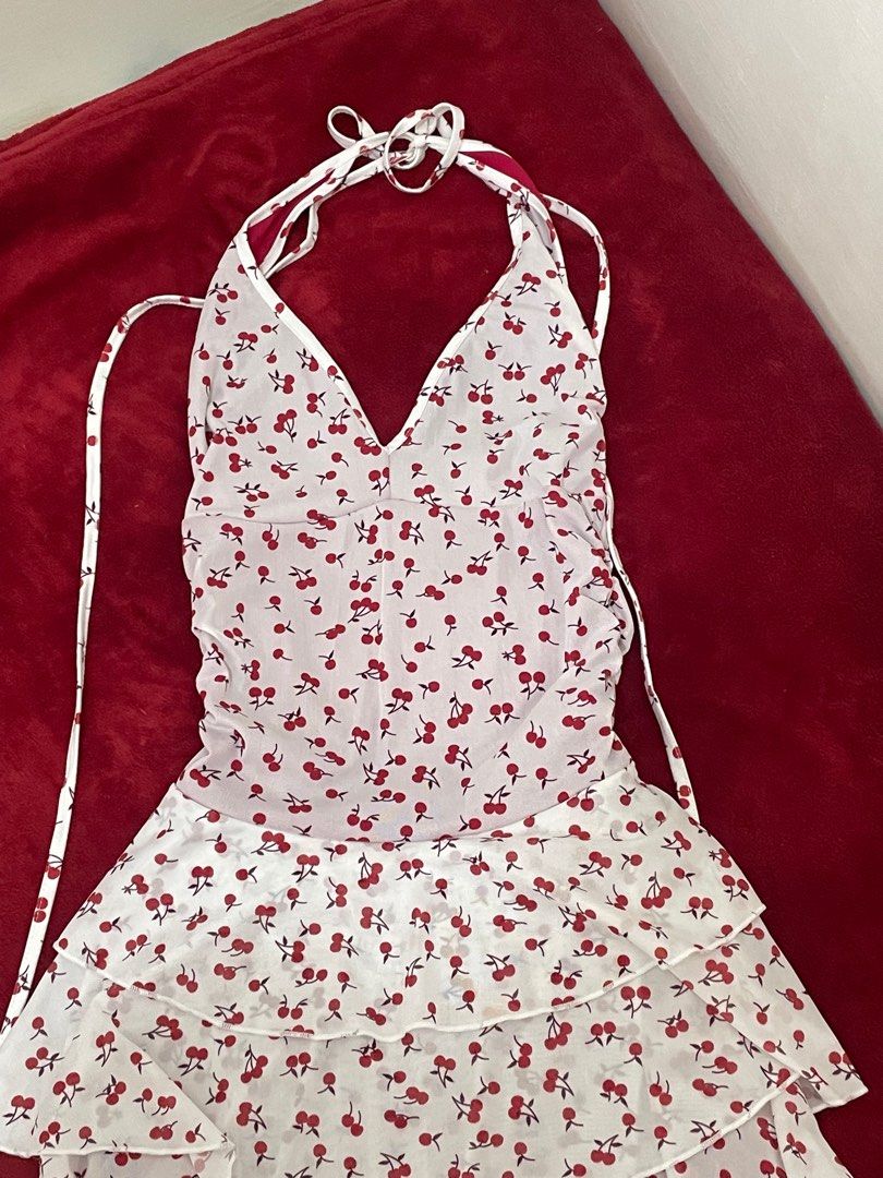 Shein red cute halter dress (Category: Dresses) located in Quezon City. Submitted by blueeeming (Listing ID 1374736078, Image 2). Description: .