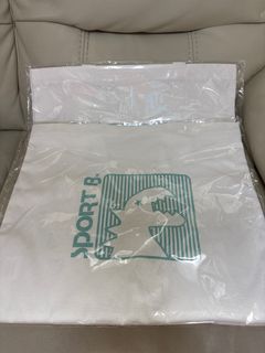（分類：）位於 。 由 brighthorse.8 提交（商品編號 1374708839，圖片 1）。簡介： 。