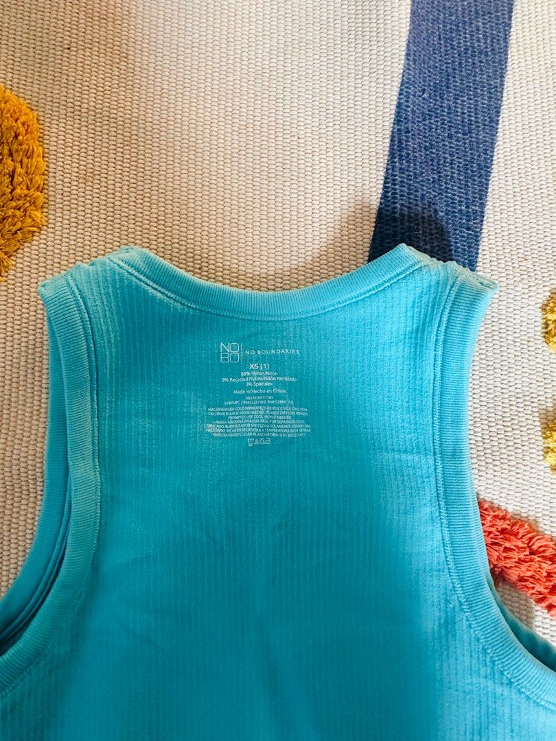 Summer tank top (fitted) (Category: Sleeveless) located in Quezon City. Submitted by cocoisla (Listing ID 1374739726, Image 2). Description: Fits well on xs-medium. The tela quality is 👍👍👍.