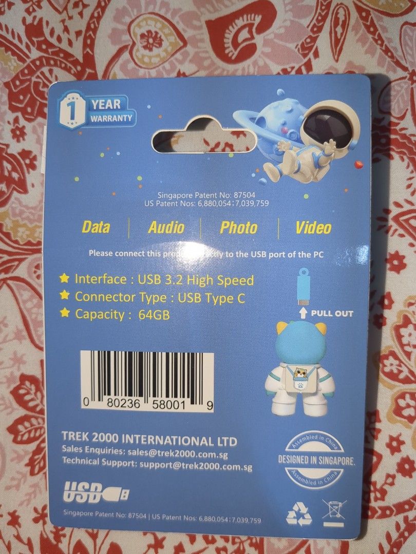 Trek 64GB USB Type C 3.2 Flash Drive63221275176195111