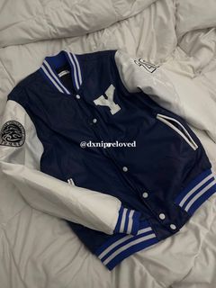 (Category: ) located in . Submitted by dxnipreloved (Listing ID 1374770977, Image 1). Description: .
