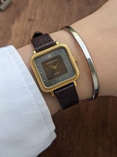 (Category: ) located in . Submitted by vintagevaluewatches (Listing ID 1375001911, Image 1). Description: .