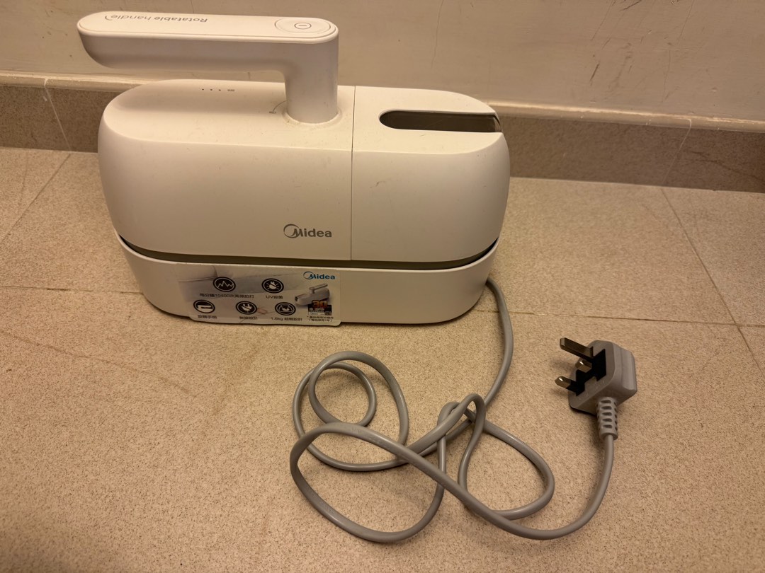 美的 除蟎吸塵器 B5D, 家庭電器, 吸塵機 ＆ 家居清潔電器 - Carousell