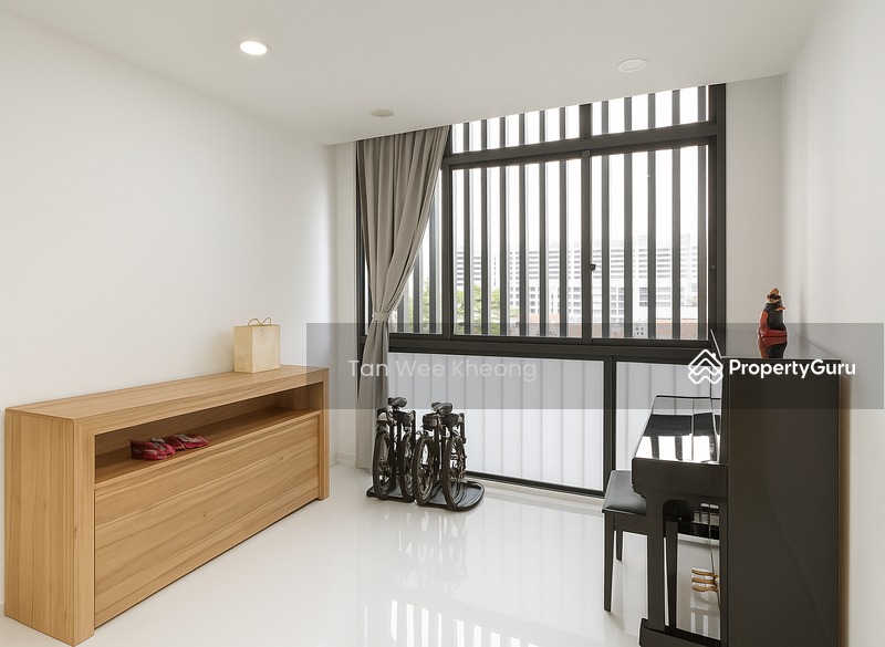 Affordable 999-Year Penthouse Near Malls and Schools62863073584387111