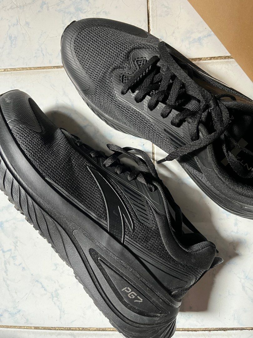 Anta PG7 Running Shoes (Category: Sneakers) located in Manila. Submitted by celine_tings (Listing ID 1374972611, Image 2). Description: Used twice only, now major flaws Box still included Rfs: Kinda big on me.